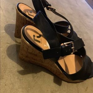 Report Wedge Heel Size 11